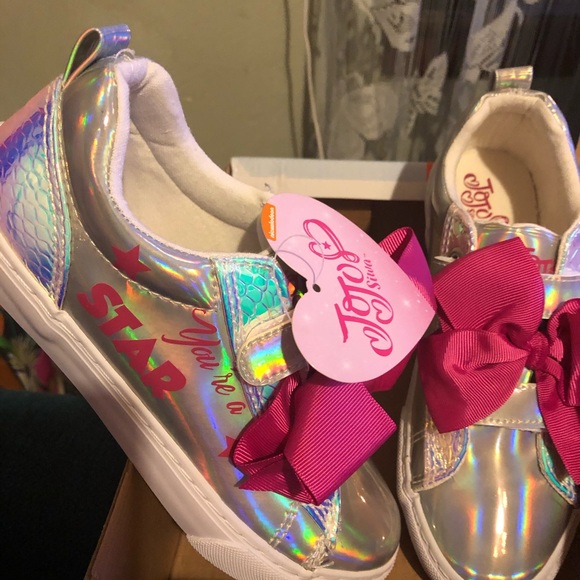 JoJo Siwi gym shoes size 4 - Picture 2 of 3